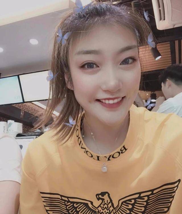 白鹿比基尼